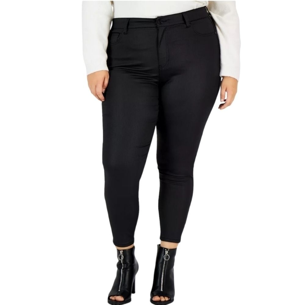 Celebrity Pink Plus Size Curvy High-Rise Skinny Jeans size 18